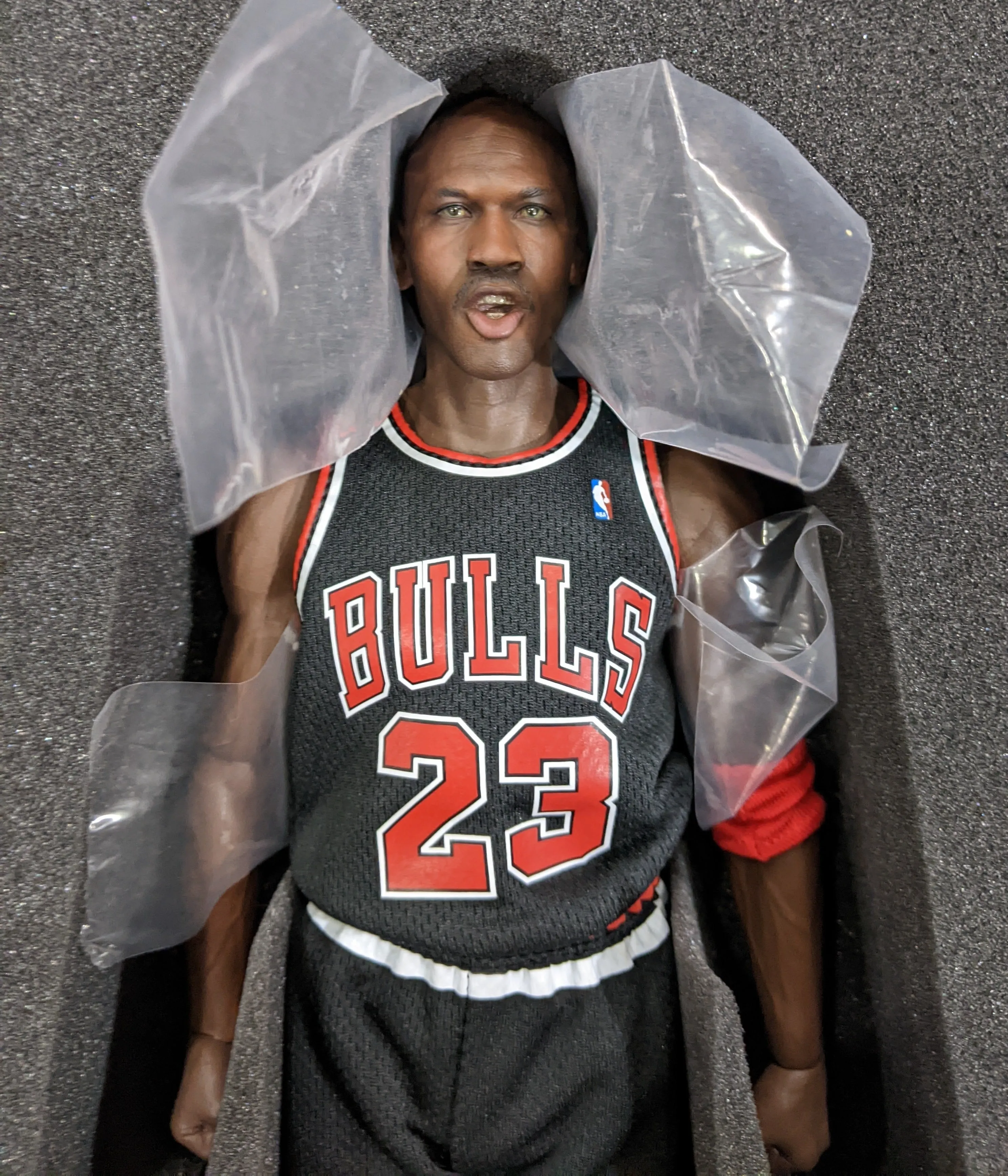 Enterbay Real Masterpieces 1/6 NBA Chicago Bulls Michael Jordan Series 2 the Last Shot (Black Jersey Edition) Sixth Scale *Open Box* RM-1055