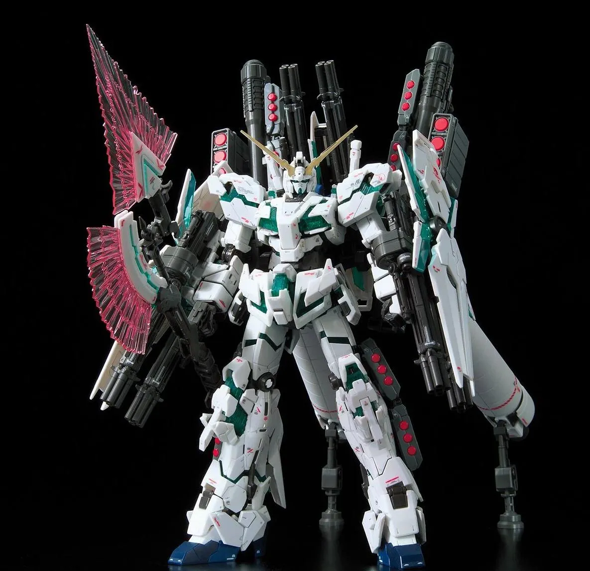 Gundam #30 RG 1/144 Full Armor Unicorn