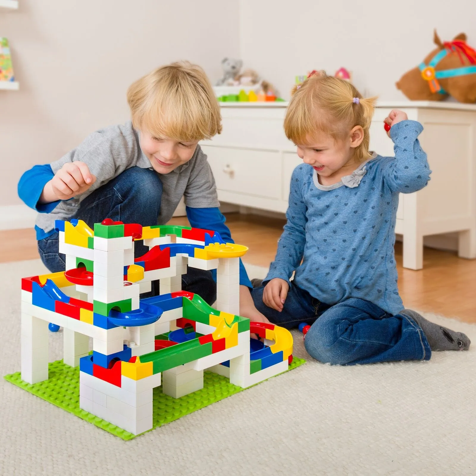 Hubelino 213-Piece Big Building Box Set - Marble Run Construction Kit