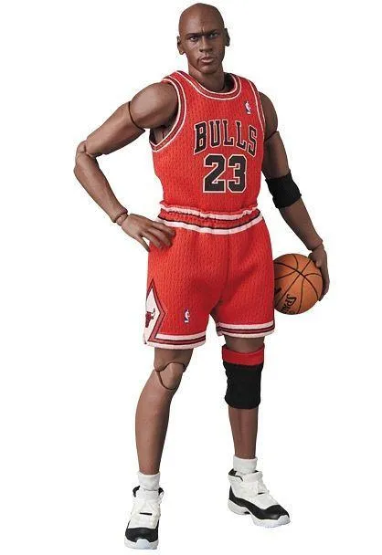 MAFEX No.100 Michael Jordan Chicago Bulls