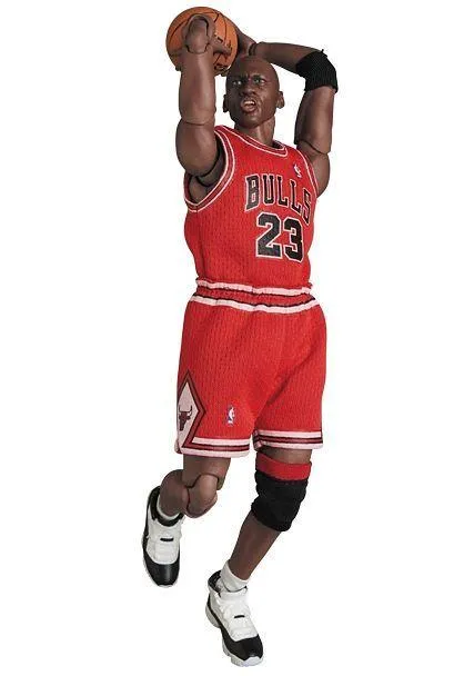 MAFEX No.100 Michael Jordan Chicago Bulls