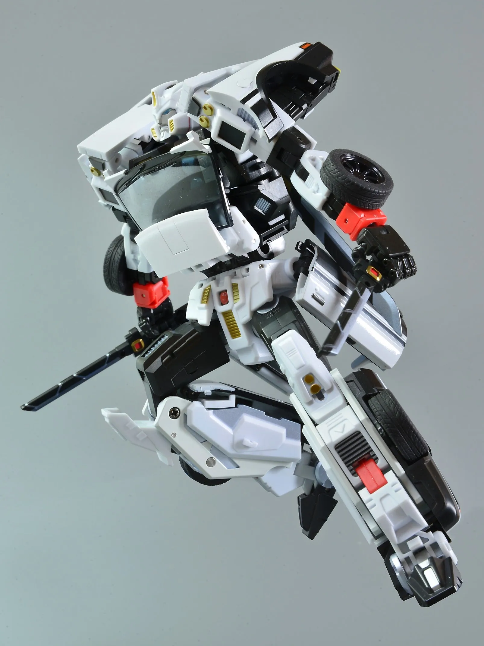 Mastermind Creations Infinite Finity - IF-02 Stray (First Edition) EXCLUSIVE