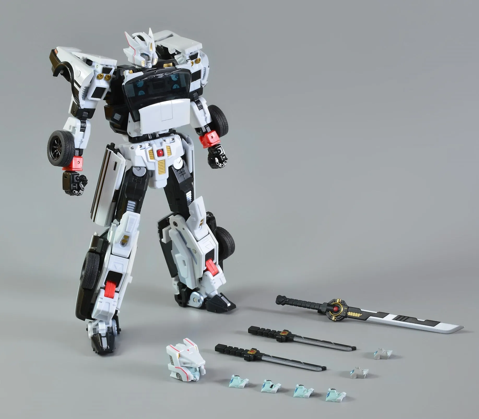 Mastermind Creations Infinite Finity - IF-02 Stray (First Edition) EXCLUSIVE