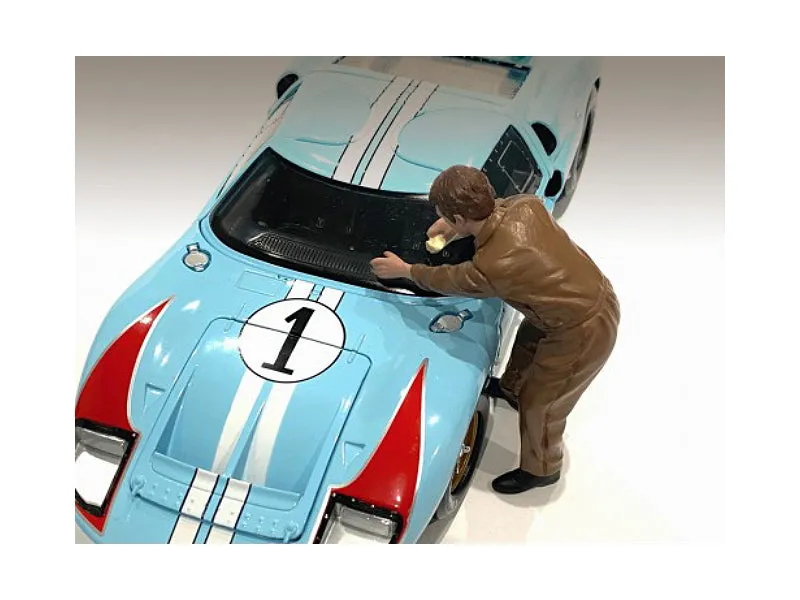 "Race Day 1" Figurine V for 1/18 Scale Models by American Diorama