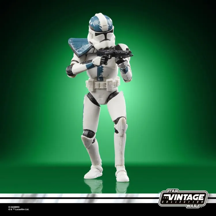 Star Wars Vintage Collection Clone Captain Howzer VC210 3.75" Action Figure