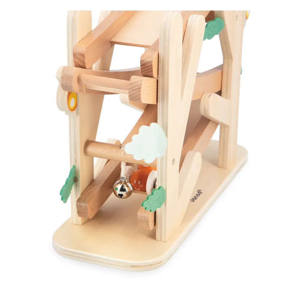 Sweet Cocoon Ant Racing Ramp
