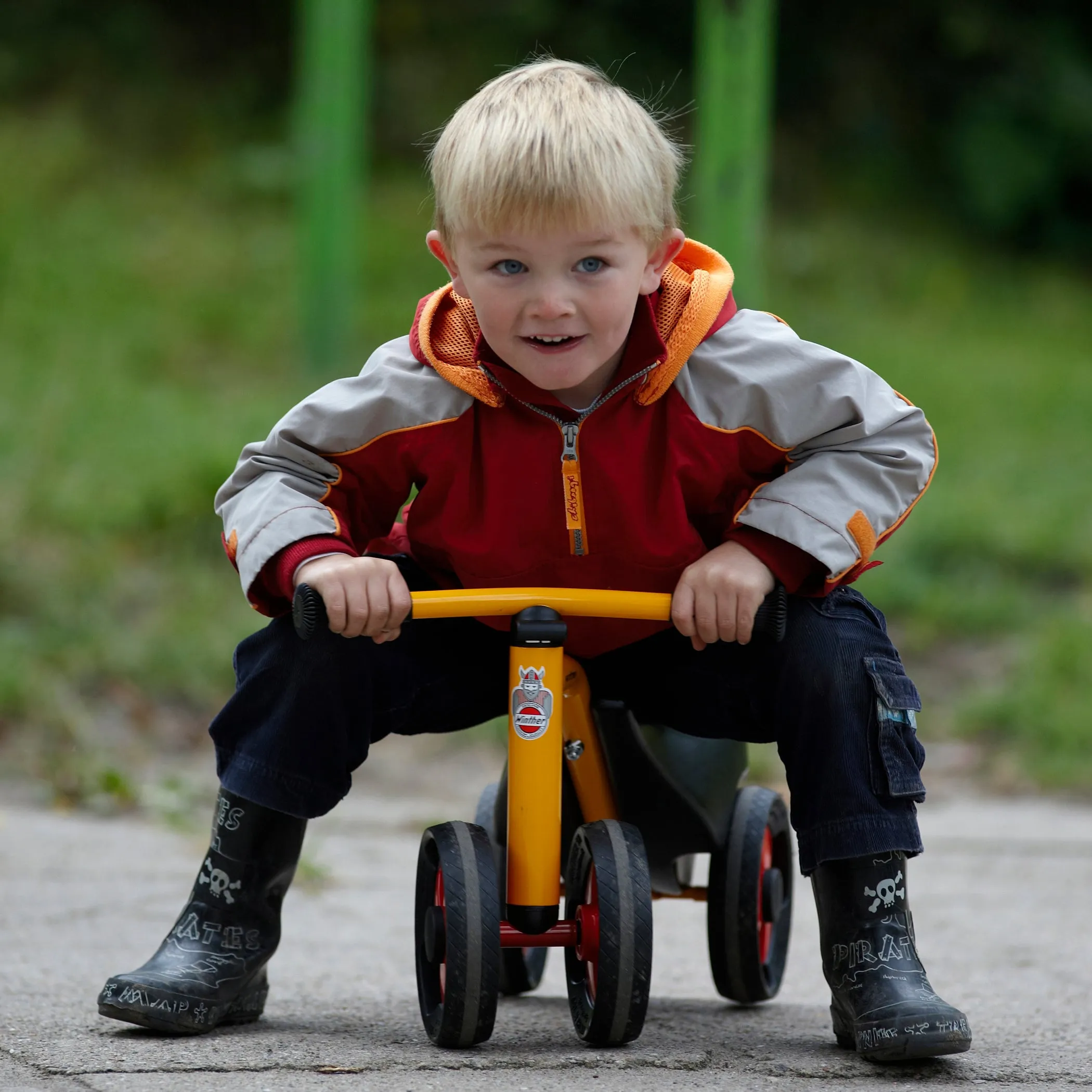 Winther Safety Scooter for Toddlers - Sturdy & Safe Ride-On Toy
